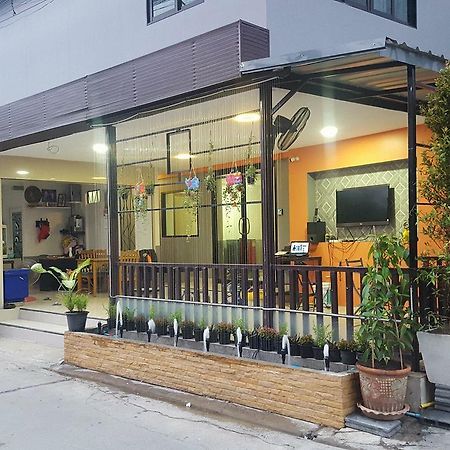 Wj Residence At Suvarnaphumi กรุงเทพมหานคร ภายนอก รูปภาพ