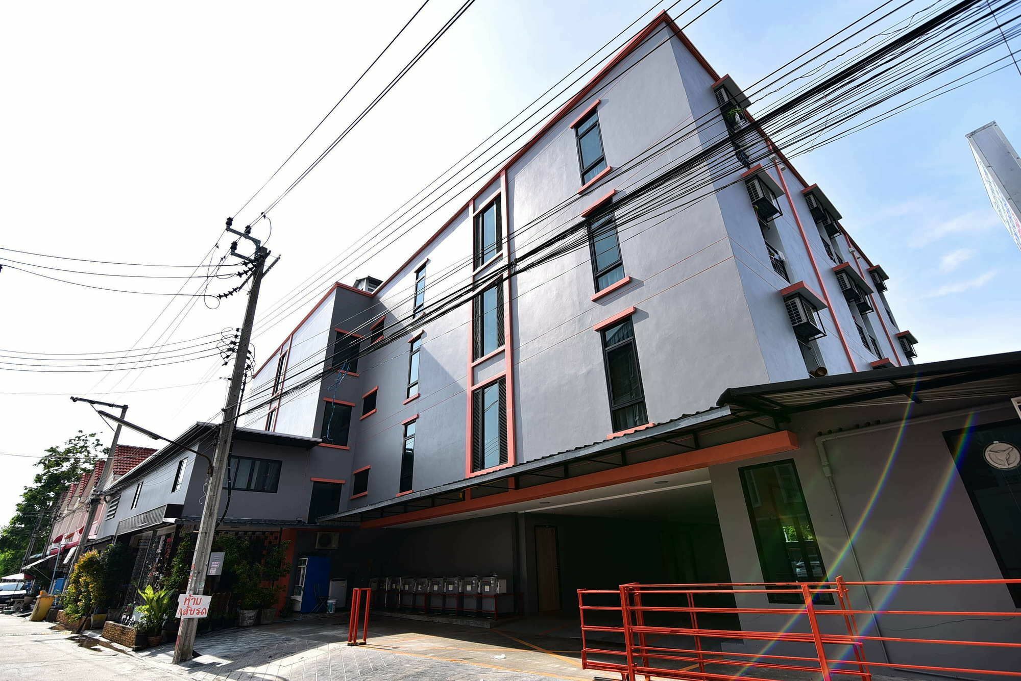 Wj Residence At Suvarnaphumi กรุงเทพมหานคร ภายนอก รูปภาพ