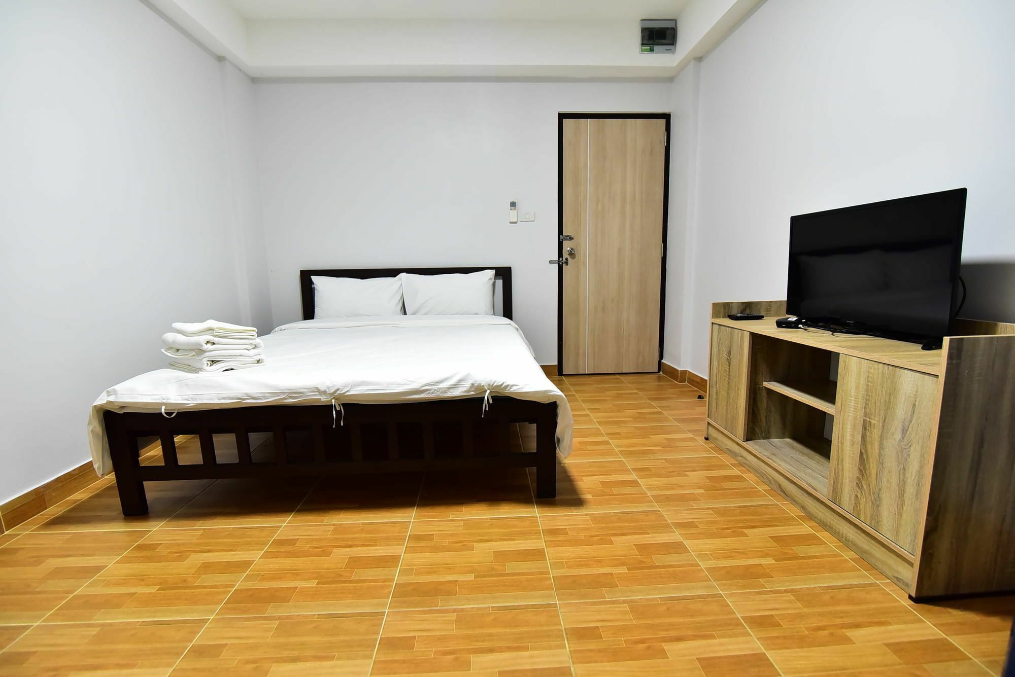 Wj Residence At Suvarnaphumi กรุงเทพมหานคร ภายนอก รูปภาพ